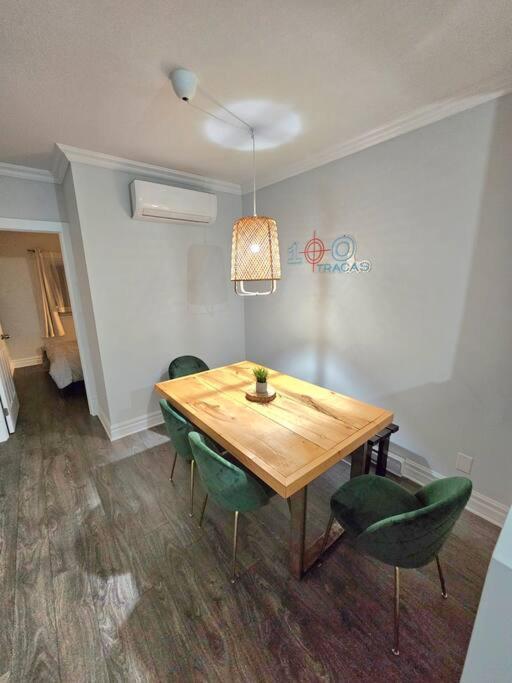 Spacieux Appartement De 3 Chambres Downtown Montreal Bagian luar foto